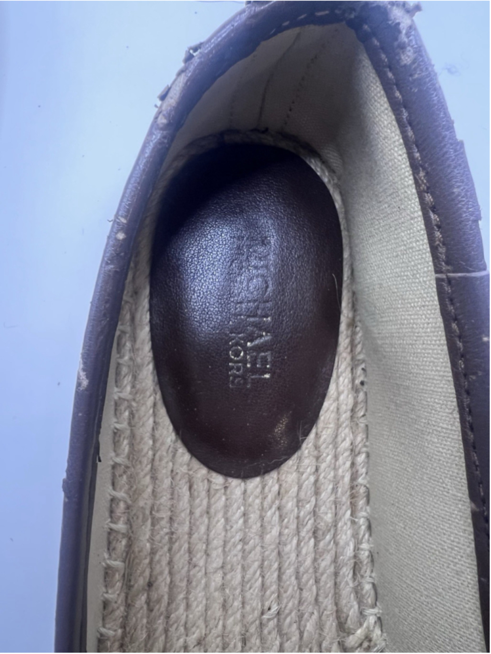 Michael Kors Hastings Espadrille Flats Womens 8 Brown Tan Canvas Gold Logo Shoes - Picture 9 of 9